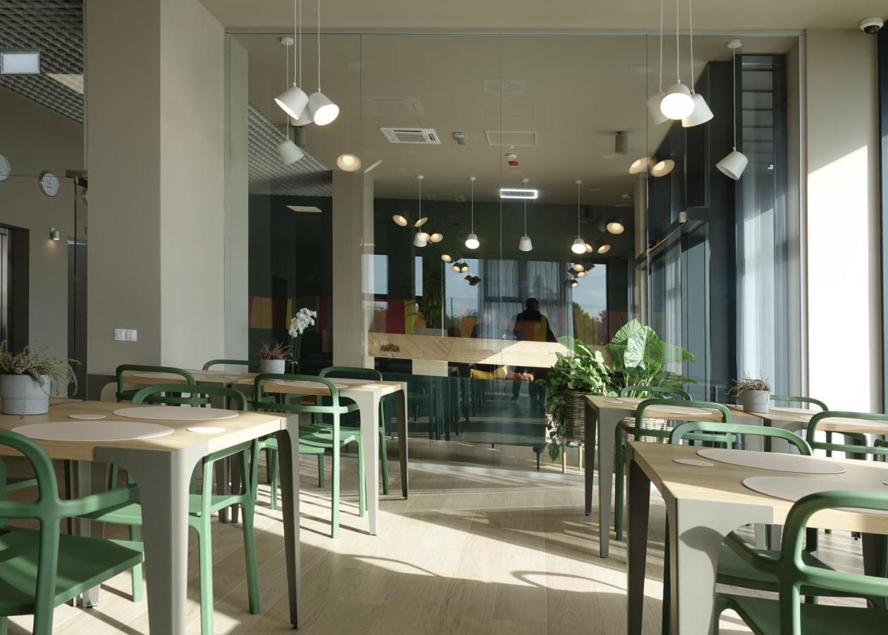 Marida Hotel Сату-Маре Экстерьер фото