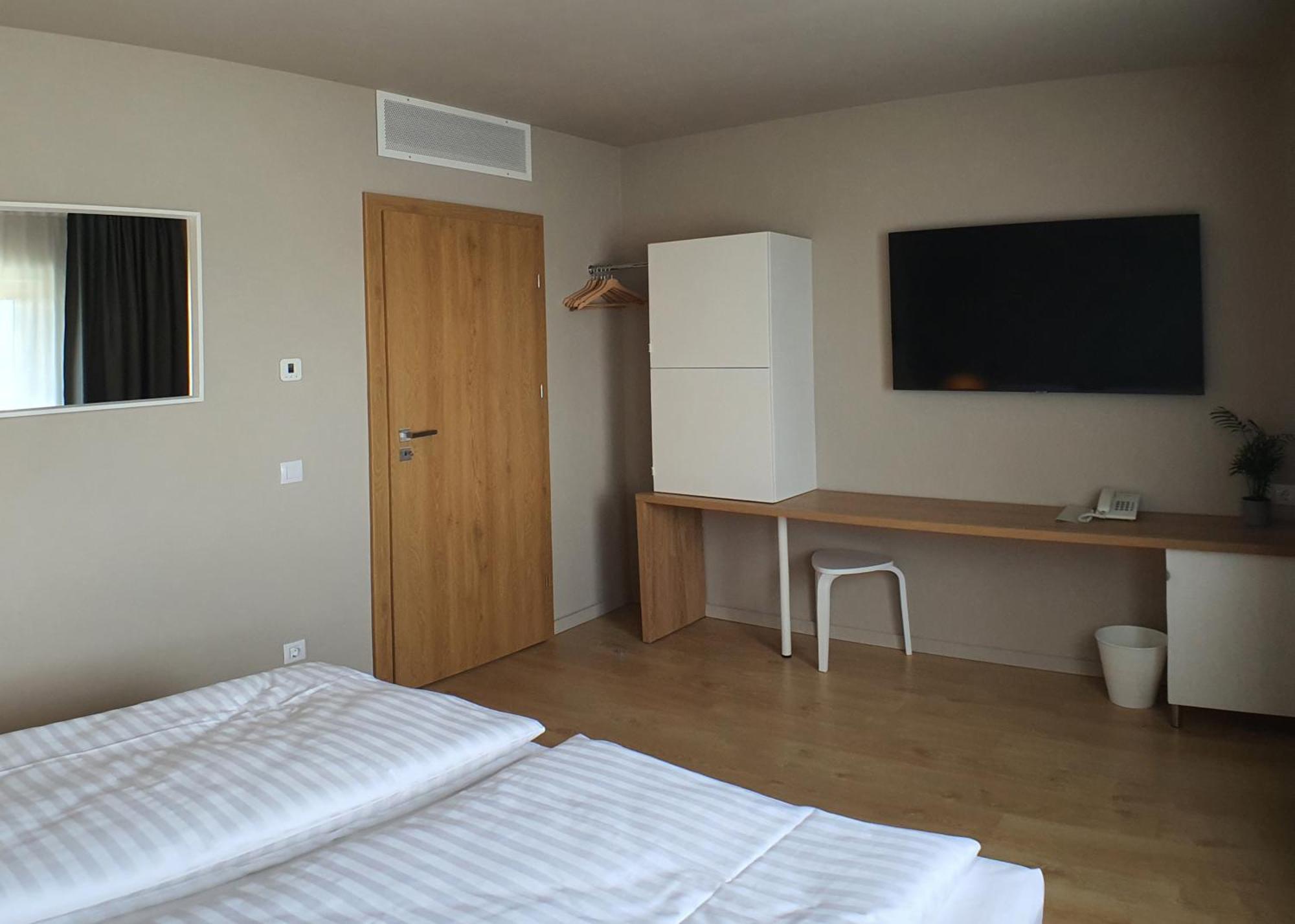 Marida Hotel Сату-Маре Экстерьер фото
